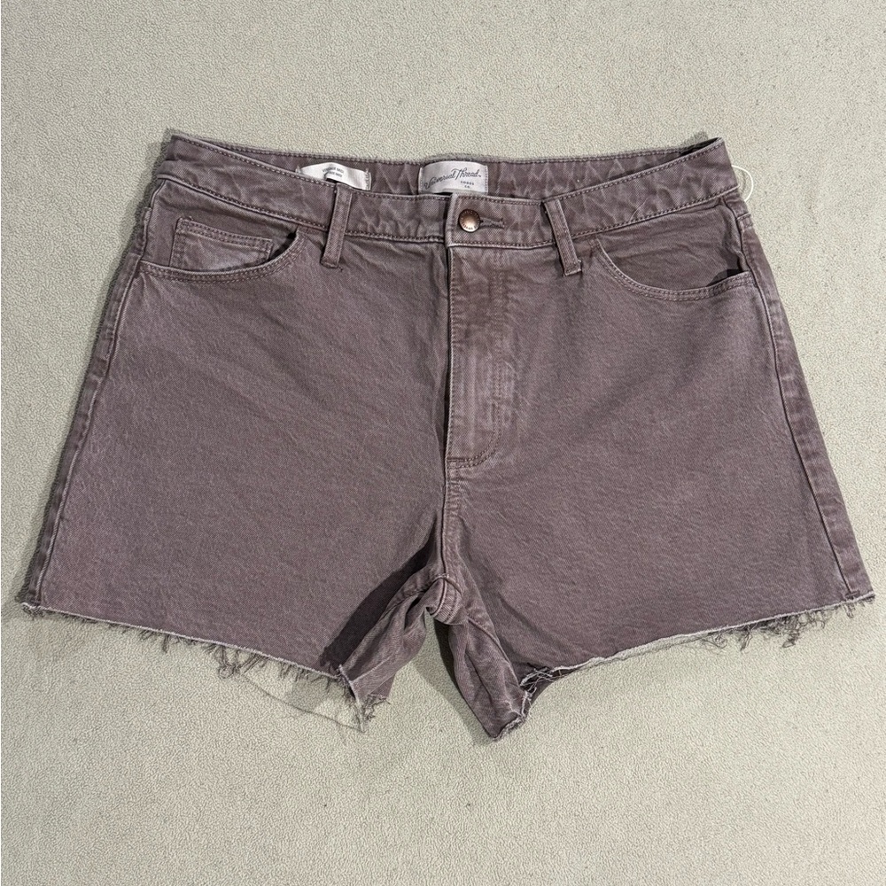 NWT Universal Thread light purple shorts, size 10